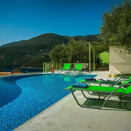 Votsalo Sivota (Lefkada)